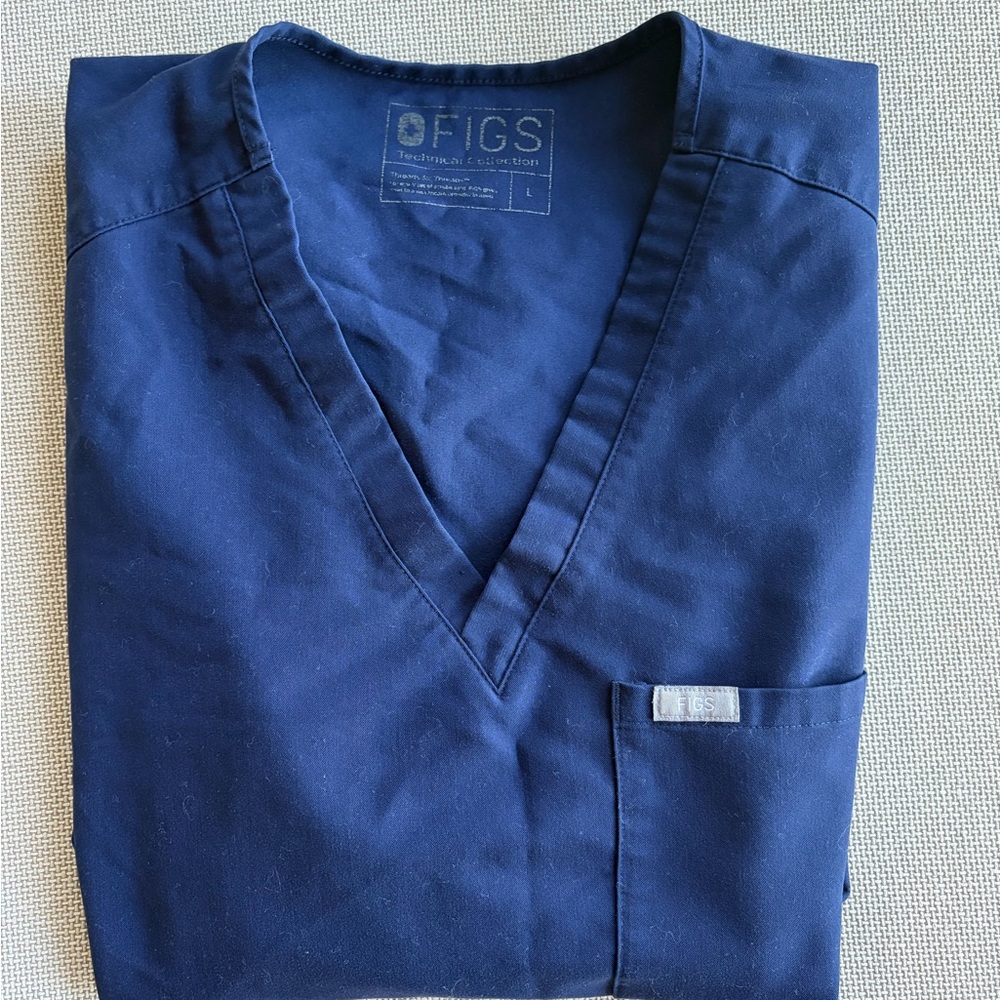 Figs Catarina top size L large